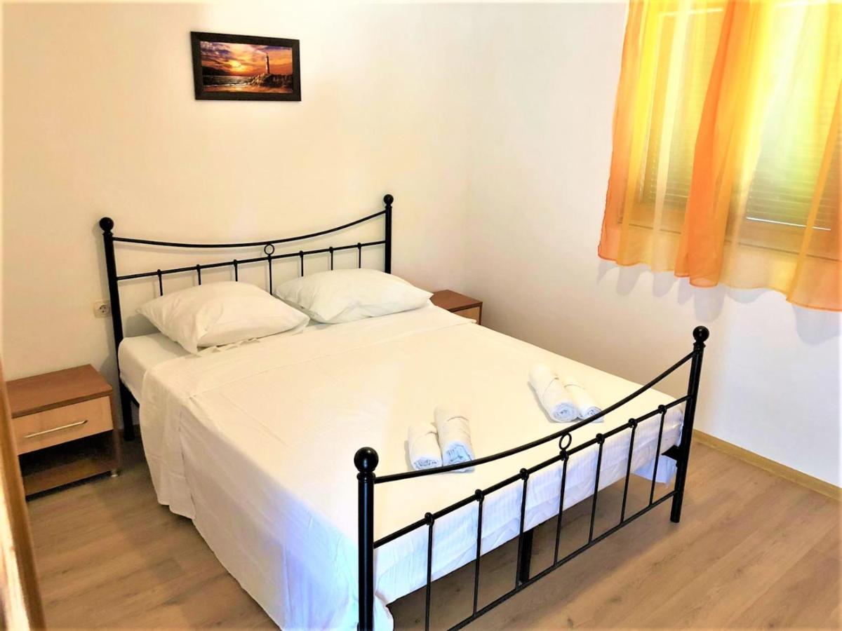 Apartments Branka Ґорні Карин Екстер'єр фото